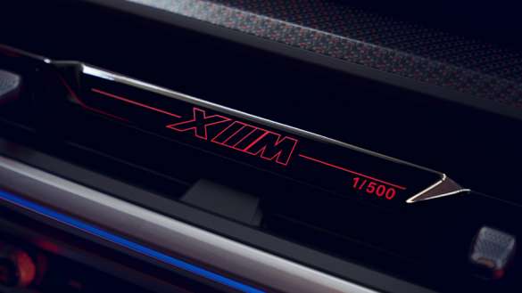 bmw xm label red en frozen carbon black